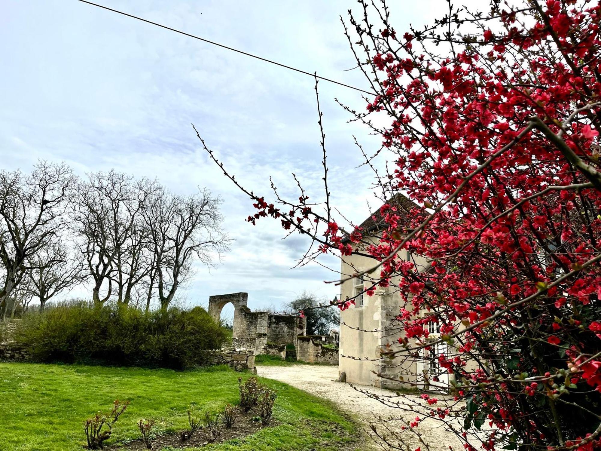 O2 Tours Bed & Breakfast Ourouer-les-Bourdelins Exterior photo